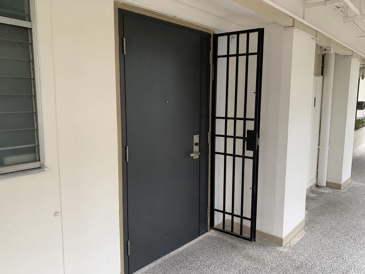 Dark door finish